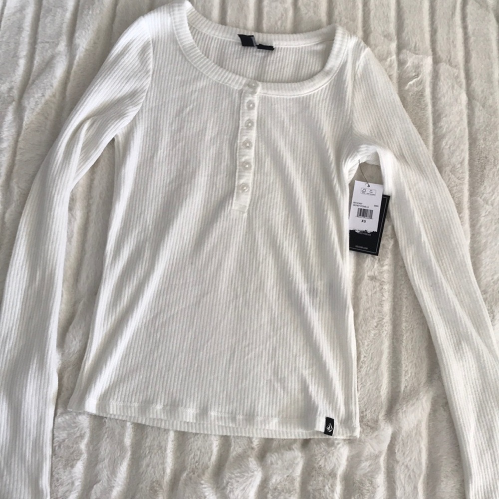 brand new billabong long sleeve